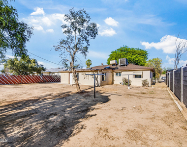 6532 N 19th Drive - Photo Thumbnail 18