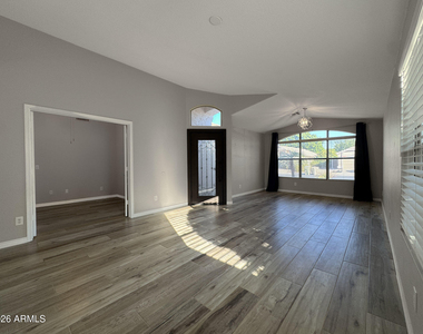 6491 W Wahalla Lane - Photo Thumbnail 4