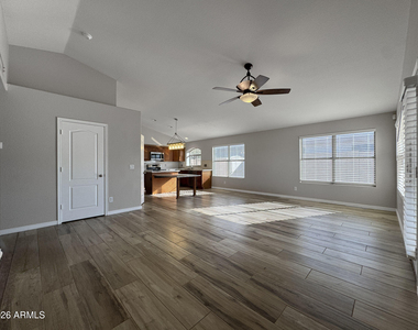 6491 W Wahalla Lane - Photo Thumbnail 20