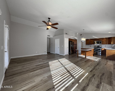 6491 W Wahalla Lane - Photo Thumbnail 23
