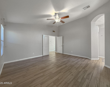 6491 W Wahalla Lane - Photo Thumbnail 16