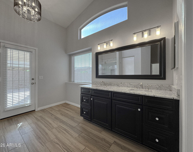 6491 W Wahalla Lane - Photo Thumbnail 17