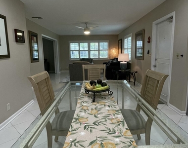 10140 S 44th Drive S - Photo Thumbnail 1