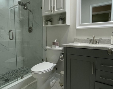 10140 S 44th Drive S - Photo Thumbnail 6