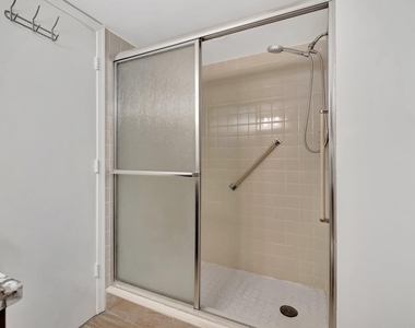 14623 Bonaire Boulevard - Photo Thumbnail 41