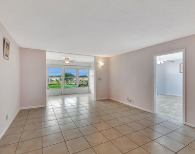 14623 Bonaire Boulevard - Photo Thumbnail 4