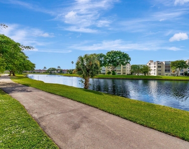 14623 Bonaire Boulevard - Photo Thumbnail 48