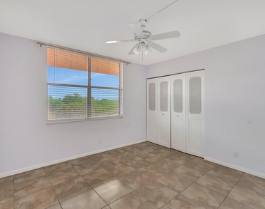 14623 Bonaire Boulevard - Photo Thumbnail 15
