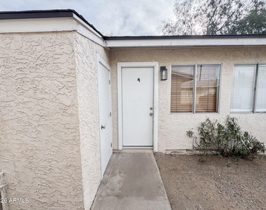 308 E Vogel Avenue - Photo Thumbnail 7