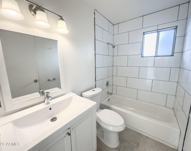 308 E Vogel Avenue - Photo Thumbnail 16
