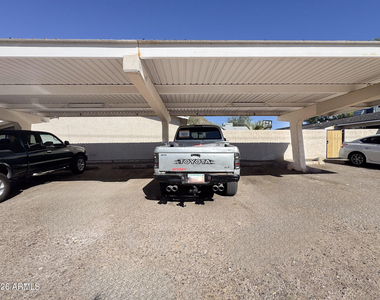 308 E Vogel Avenue - Photo Thumbnail 2