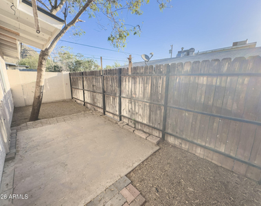 308 E Vogel Avenue - Photo Thumbnail 22