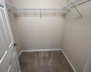 14404 Emerald Place Way - Photo Thumbnail 8