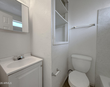 1708 W Yuma Street - Photo Thumbnail 6