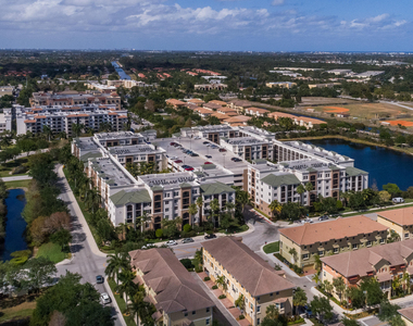 1660 Renaissance Commons Boulevard - Photo Thumbnail 37