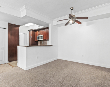 1660 Renaissance Commons Boulevard - Photo Thumbnail 7