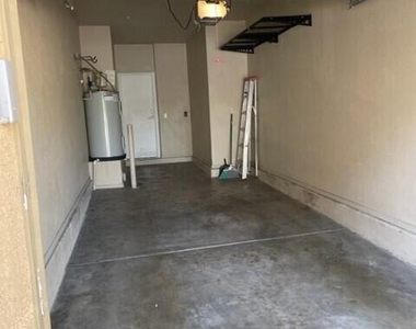 2401 E Rio Salado Parkway - Photo Thumbnail 11