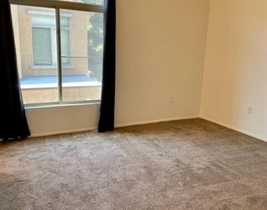 2401 E Rio Salado Parkway - Photo Thumbnail 7