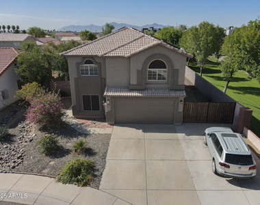 11595 W Holly Street - Photo Thumbnail 1