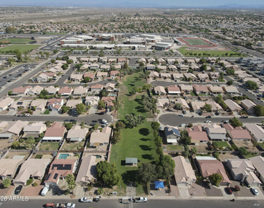 11595 W Holly Street - Photo Thumbnail 40