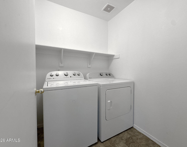 11595 W Holly Street - Photo Thumbnail 19