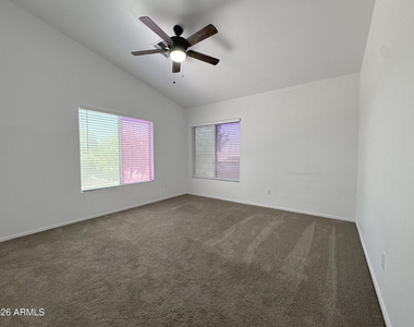 11595 W Holly Street - Photo Thumbnail 17