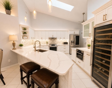 4214 Se Home Way - Photo Thumbnail 11