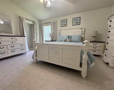 4214 Se Home Way - Photo Thumbnail 19