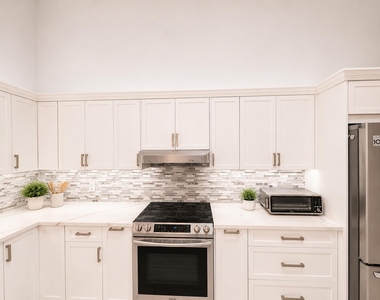 4214 Se Home Way - Photo Thumbnail 10