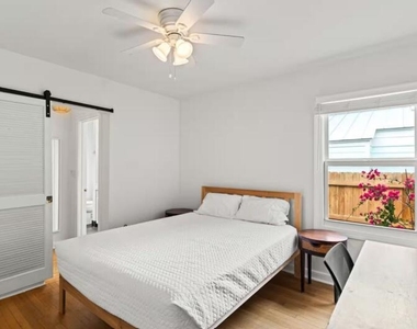 219 31st Street - Photo Thumbnail 11