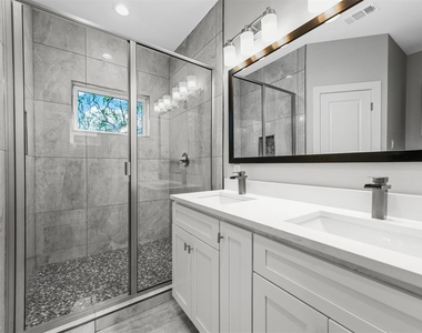 2507 Birmingham Avenue - Photo Thumbnail 20