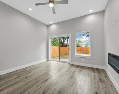 2507 Birmingham Avenue - Photo Thumbnail 8