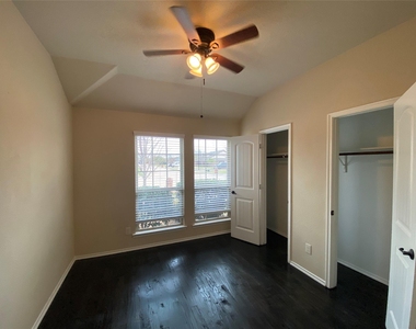 791 Stefhanie Drive - Photo Thumbnail 5
