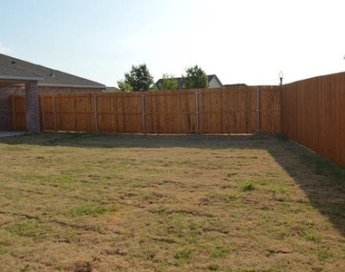 791 Stefhanie Drive - Photo Thumbnail 12