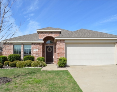 791 Stefhanie Drive - Photo Thumbnail 2