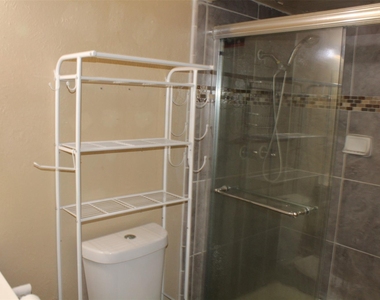 5706 Briarcrest Drive - Photo Thumbnail 7