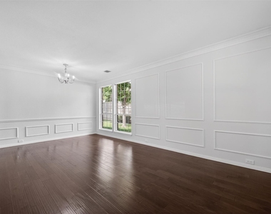 1203 Rainforest Lane - Photo Thumbnail 26