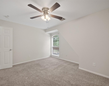 1203 Rainforest Lane - Photo Thumbnail 35