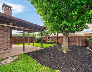 1203 Rainforest Lane - Photo Thumbnail 8