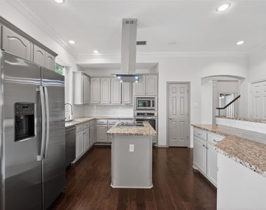 1203 Rainforest Lane - Photo Thumbnail 12