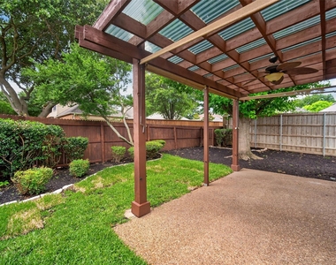 1203 Rainforest Lane - Photo Thumbnail 9