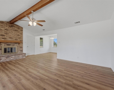124 Prairie Creek Road - Photo Thumbnail 4