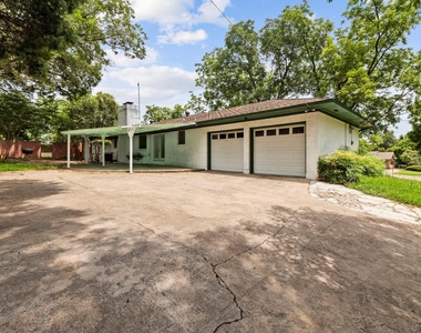5007 Rockport Drive - Photo Thumbnail 18
