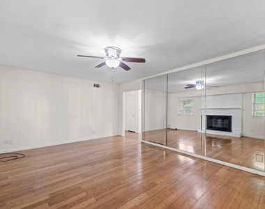5007 Rockport Drive - Photo Thumbnail 11