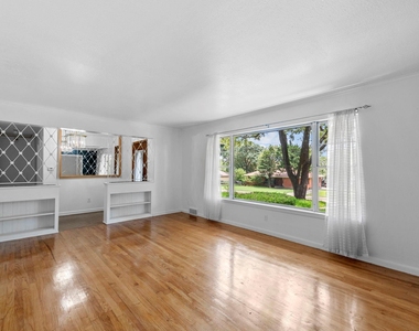 5007 Rockport Drive - Photo Thumbnail 1