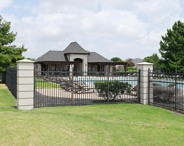 3924 Palace Place - Photo Thumbnail 22