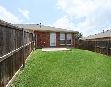 3924 Palace Place - Photo Thumbnail 18