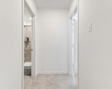 2223 Adena Springs Drive - Photo Thumbnail 30