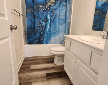 410 S 2nd Street - Photo Thumbnail 10
