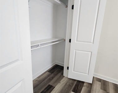 410 S 2nd Street - Photo Thumbnail 12